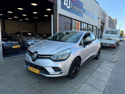 Grijs Gebruikt 2017 Renault Clio IV Zen Hatchback | € 8.450 (Eerlijke prijs)