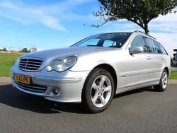 Grijs Gebruikt 2007 Mercedes C180 Avantgarde Stationwagen | € 2.975 (Eerlijke prijs)