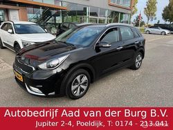 Zwart Gebruikt 2017 Kia Niro SUV | € 17.500 (Eerlijke prijs)