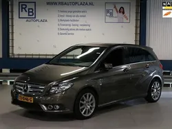Grijs Gebruikt 2012 Mercedes B180 Ambition MPV | € 9.950 (Eerlijke prijs)