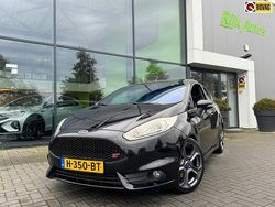 Zwart Gebruikt 2014 Ford Fiesta ST Hatchback | € 10.945 (Eerlijke prijs)