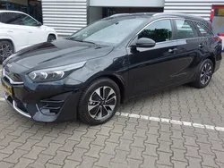 Zwart Gebruikt 2024 Kia Ceed 2 Stationwagen | € 29.250 (Eerlijke prijs)