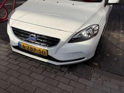 Wit Gebruikt 2014 Volvo V40 MPV | € 6.750 (Iets duurder)