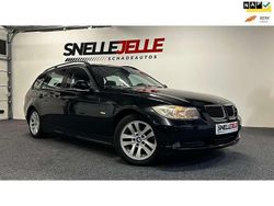 Zwart Gebruikt 2007 BMW 318 Executive Stationwagen | € 1.450 (Super prijs)