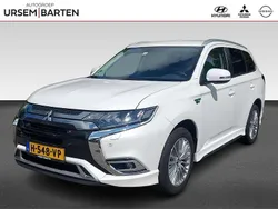 Wit Gebruikt 2020 Mitsubishi Outlander P-HEV Intense SUV | € 18.930 (Goede deal)