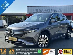 Grijs, metallic lak Gebruikt 2023 Mercedes EQA300 AMG line SUV | € 38.440
