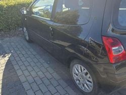 Zwart Gebruikt 2008 Renault Twingo Initiale Hatchback | € 3.500 (Eerlijke prijs)