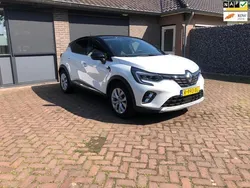 Wit Gebruikt 2022 Renault Captur Intens SUV | € 24.250 (Eerlijke prijs)