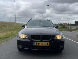 Zwart Gebruikt 2007 BMW 320 Executive Stationwagen | € 5.000 (Duur)