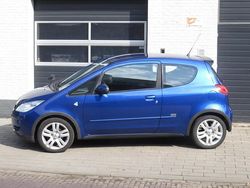 Blauw Gebruikt 2009 Mitsubishi Colt Hatchback | € 4.350 (Eerlijke prijs)
