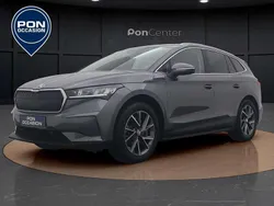 Grijs, metallic lak Gebruikt 2022 Skoda Enyaq iV SUV | € 29.950 (Goede deal)