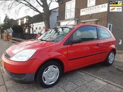 Rood Gebruikt 2003 Ford Fiesta Celebration Hatchback | € 750 (Goede deal)