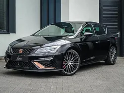 Zwart Gebruikt 2018 Cupra Leon Hatchback | € 26.495 (Eerlijke prijs)