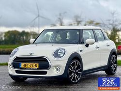 Wit Gebruikt 2021 Mini ONE Pepper Hatchback | € 13.950 (Eerlijke prijs)