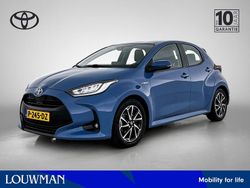 Blauw Gebruikt 2022 Toyota Yaris Hybrid Hatchback | € 21.445 (Eerlijke prijs)