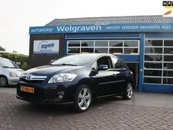 Blauw Gebruikt 2010 Toyota Auris Hatchback | € 7.925 (Eerlijke prijs)