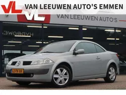Grijs, metallic lak Gebruikt 2005 Renault Mégane Cabriolet Luxe Cabriolet | € 1.348 (Super prijs)