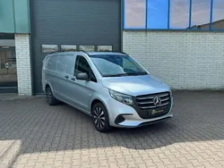 Zilver Gebruikt 2024 Mercedes Vito MPV | € 53.950