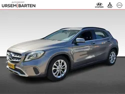 Grijs Gebruikt 2019 Mercedes GLA180 Business SUV | € 21.430 (Eerlijke prijs)