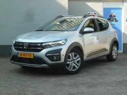 Grijs Gebruikt 2022 Dacia Sandero Hatchback | € 19.495 (Eerlijke prijs)