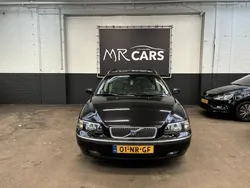Zwart, metallic lak Gebruikt 2004 Volvo V70 Stationwagen | € 1.950 (Eerlijke prijs)