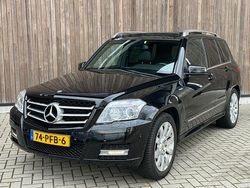 Zwart (metallic) Gebruikt 2011 Mercedes GLK250 SUV | € 7.999 (Super prijs)