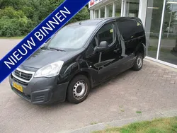 Zwart Gebruikt 2018 Peugeot Partner MPV | € 4.760 (Duur)