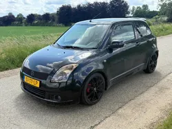 Zwart Gebruikt 2007 Suzuki Swift Exclusive Hatchback | € 1.000 (Goede deal)