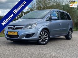 Grijs Gebruikt 2011 Opel Zafira Edition MPV | € 2.995 (Duur)