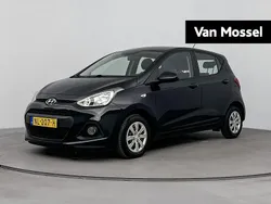 Zwart Gebruikt 2017 Hyundai i10 Comfort Hatchback | € 8.400 (Eerlijke prijs)