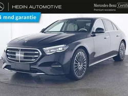 Zwart Gebruikt 2024 Mercedes E300 Premium Sedan | € 73.900