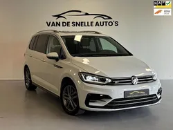 Wit Gebruikt 2017 VW Touran Highline MPV | € 16.990 (Iets duurder)