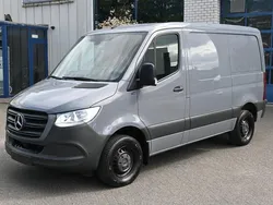 Grijs Gebruikt 2021 Mercedes Sprinter Van | € 28.950 (Eerlijke prijs)