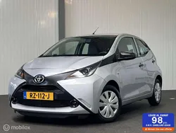 Grijs Gebruikt 2018 Toyota Aygo Hatchback | € 5.945 (Super prijs)
