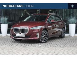 Rood Gebruikt 2025 BMW 220 Active Tourer Executive MPV | € 49.850 (Duur)