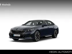 Blauw Nieuw 2025 BMW i5 M Sport Sedan | € 89.352