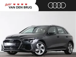 Grijs Gebruikt 2024 Audi A3 Sportback S-Line Hatchback | € 36.900 (Eerlijke prijs)