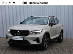Bruin Gebruikt 2024 Volvo XC40 Plus SUV | € 42.950 (Eerlijke prijs)