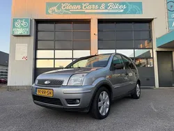 Grijs Gebruikt 2005 Ford Fusion Futura MPV | € 3.999 (Eerlijke prijs)