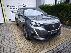 Grijs Gebruikt 2023 Peugeot 2008 Active SUV | € 17.750 (Super prijs)