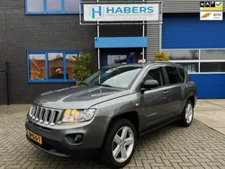 Grijs, metallic lak Gebruikt 2013 Jeep Compass Limited SUV | € 10.945 (Eerlijke prijs)