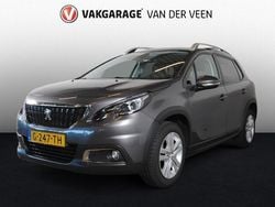 Grijs, metallic lak Gebruikt 2019 Peugeot 2008 Signature Sky SUV | € 13.945 (Goede deal)