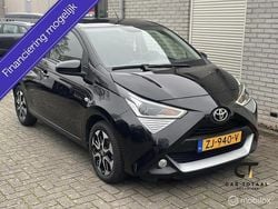 Zwart Gebruikt 2019 Toyota Aygo X-clusiv Hatchback | € 12.900 (Super prijs)