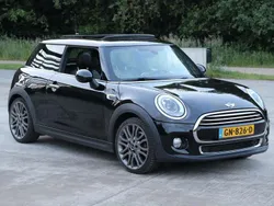 Zwart Gebruikt 2015 Mini Cooper Business Hatchback | € 7.349 (Goede deal)