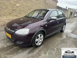 Paars Gebruikt 2006 Opel Corsa Essentia Hatchback | € 1.395 (Eerlijke prijs)