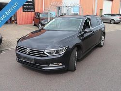 Grijs Gebruikt 2018 VW Passat Highline Stationwagen | € 17.750 (Super prijs)