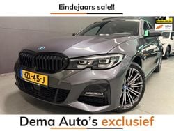 Grijs Gebruikt 2022 BMW 330e M Sport Stationwagen | € 33.200 (Eerlijke prijs)