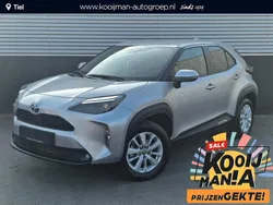 Zilver Gebruikt 2024 Toyota Yaris Cross Edition SUV | € 28.400 (Eerlijke prijs)