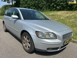 Grijs Gebruikt 2006 Volvo V50 Stationwagen | € 999 (Goede deal)