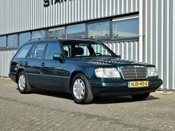 Groen Gebruikt 1994 Mercedes E200 Stationwagen | € 24.950